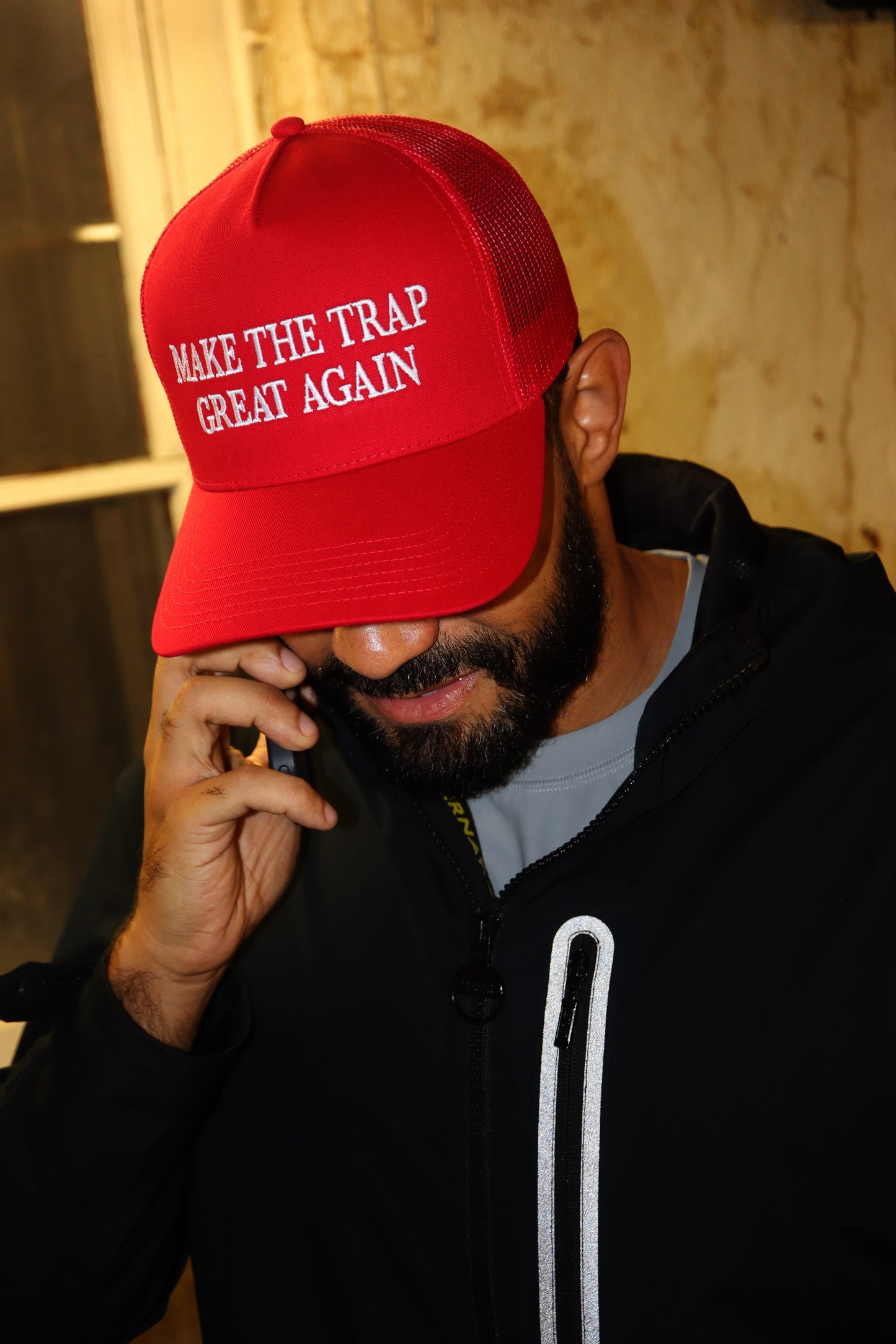 MAKE THE TRAP GREAT AGAIN. Cap